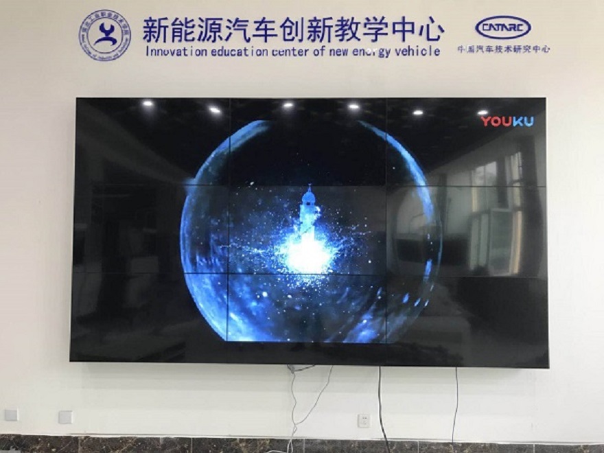 液晶拼接屏,液晶廣告機(jī),液晶監(jiān)視器,觸控一體機(jī),德天科技 液晶拼接屏,液晶廣告機(jī),液晶監(jiān)視器,觸控一體機(jī),德天科技